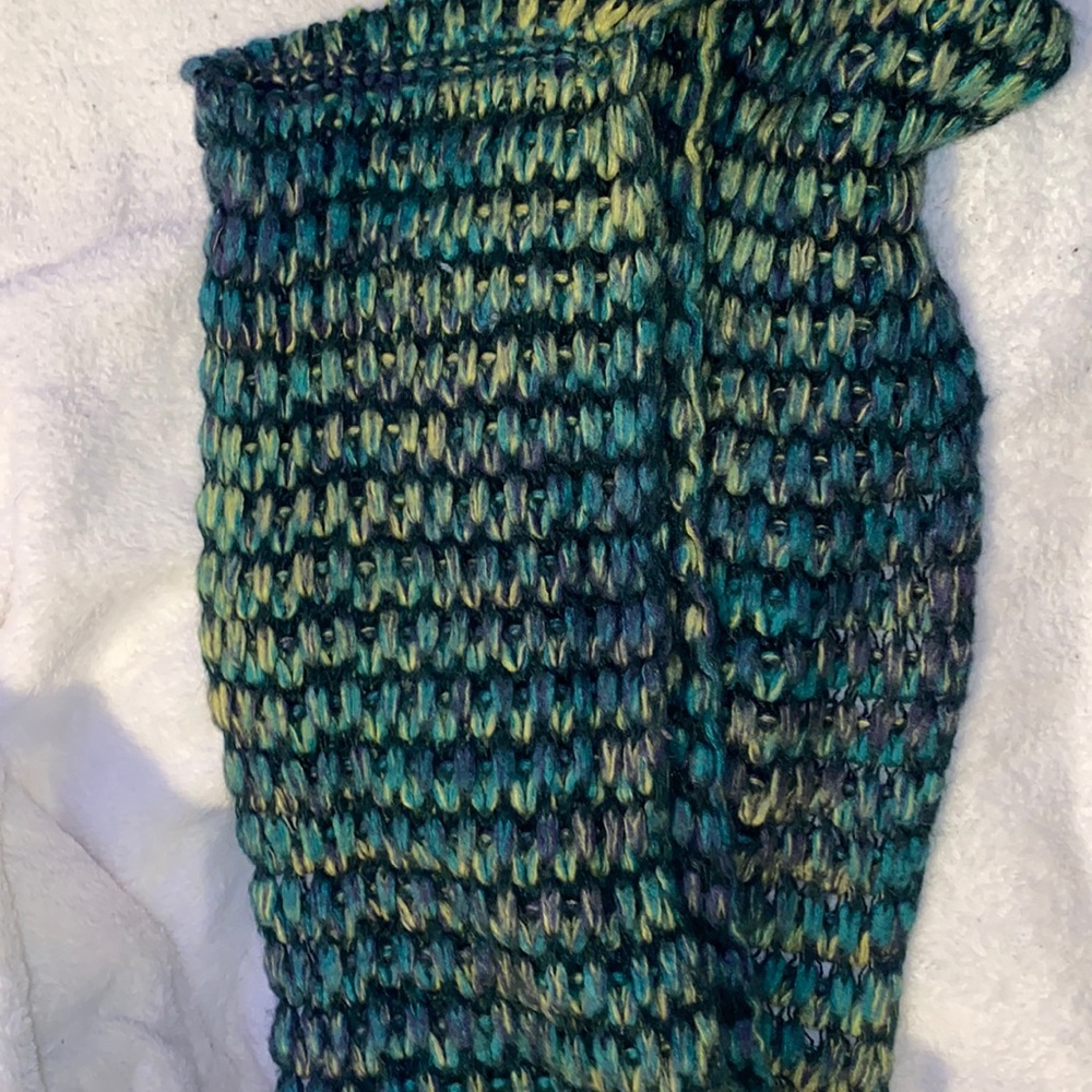 Cute hand knit scarf